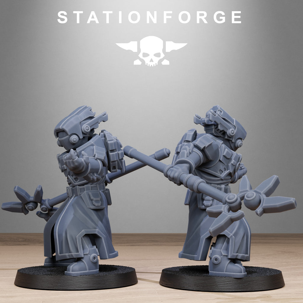Tarion: Priests