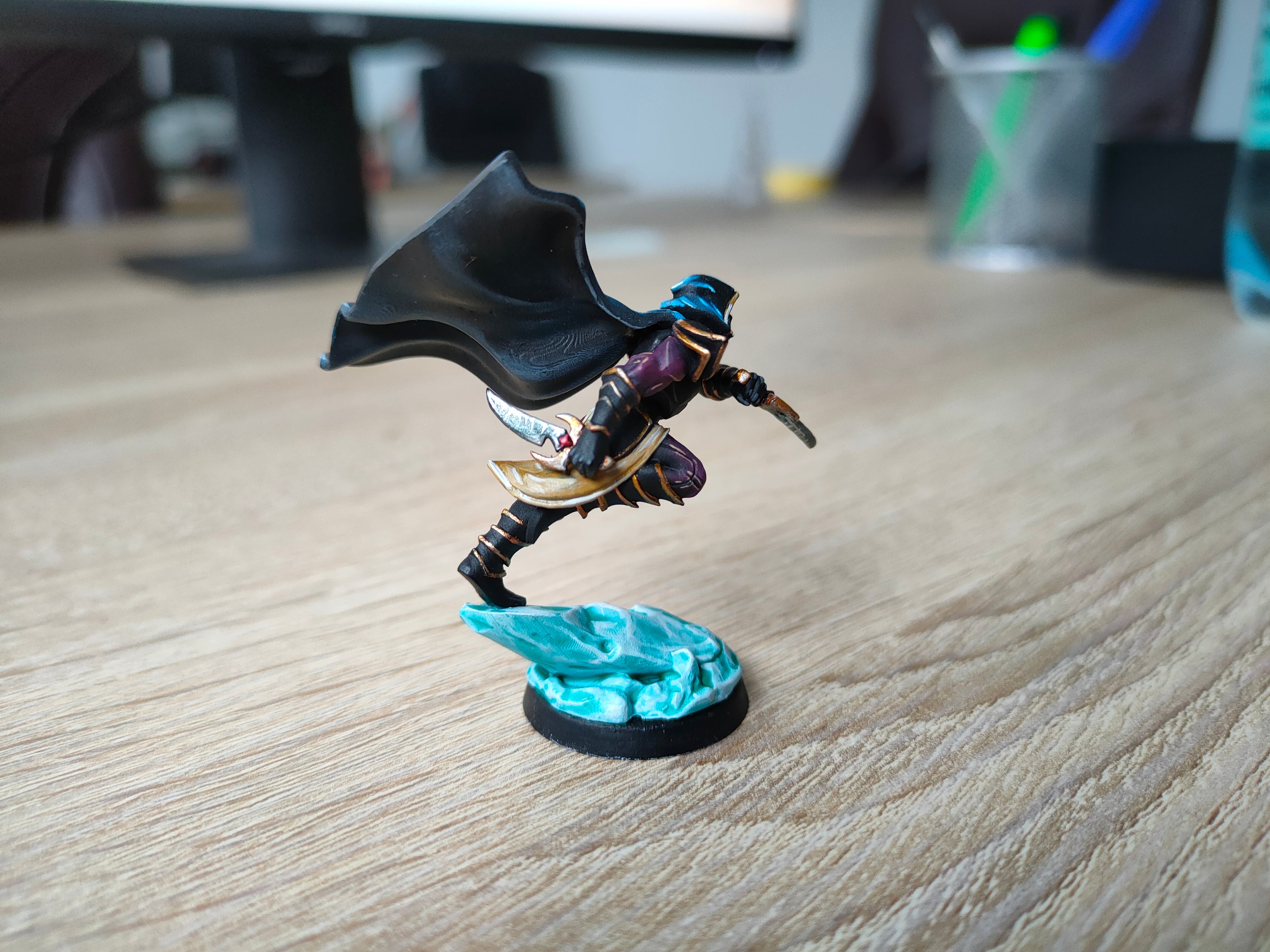Fantasy: Dark Elf Assassin